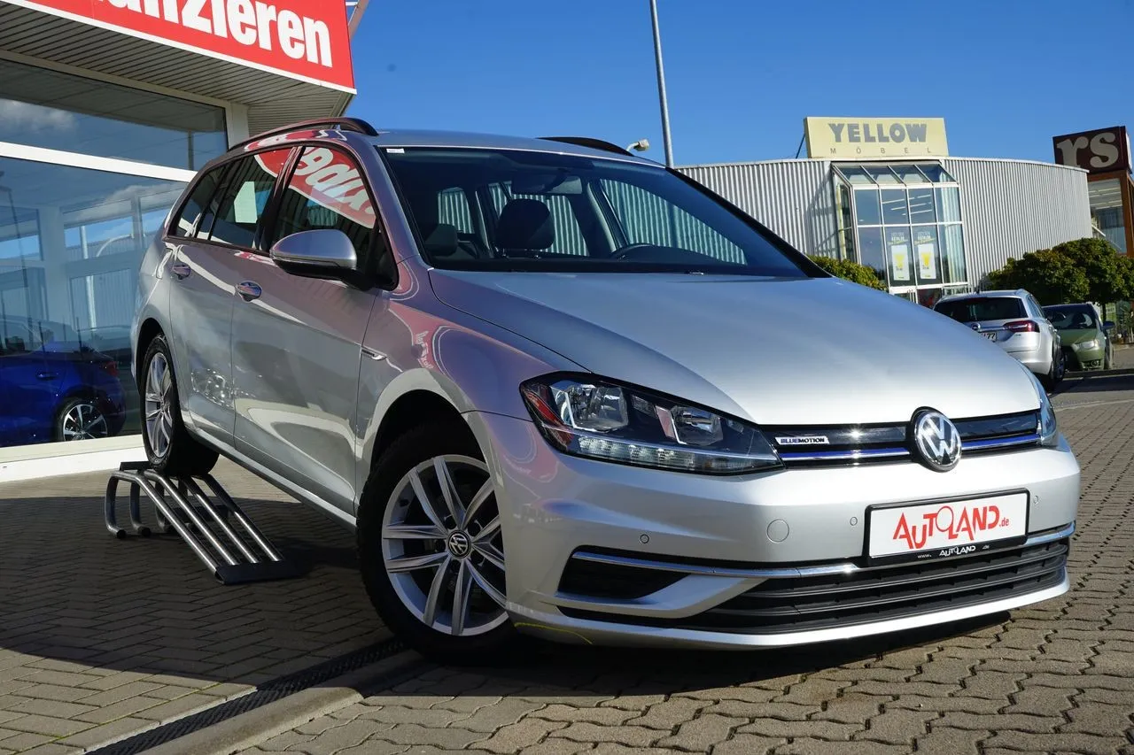 Volkswagen Golf Variant 1.5 TSI Navi Tempomat...  Image 6