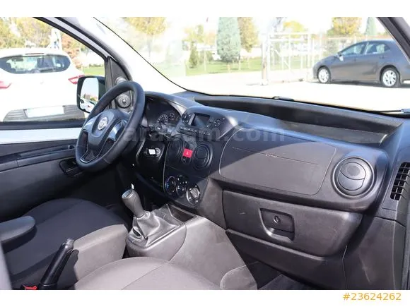 Fiat Fiorino Fiorino Combi 1.3 Multijet Pop Image 8