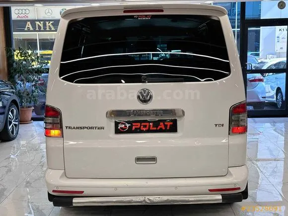 Volkswagen Transporter 2.0 TDI Camlı Van Image 3